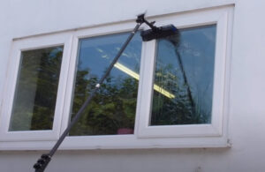 Window Cleaner With Water Fed Pole